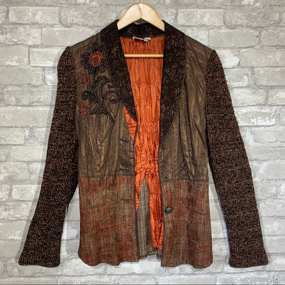 ALBERTO MAKALI. MULTI TEXTURED BLAZER. VICTORIAN INSPIRED. EMBROIDERED. SZ MED